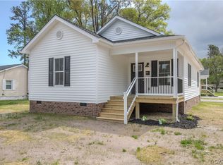 619 Oak St, Blackstone, VA