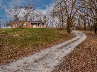 523 Cherry Grove Rd, Flemingsburg, KY 41041