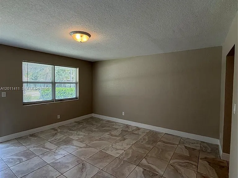 9250 SW 168th St #9252 — Photo 6