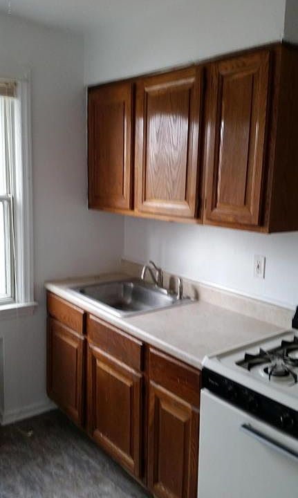 2nd image of 1 Prospect Pl APT 19