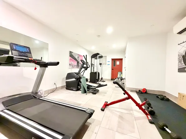 51 Cedar Street image 10 of 10