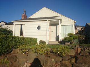 1711 28th Ave W, Seattle, WA 98199