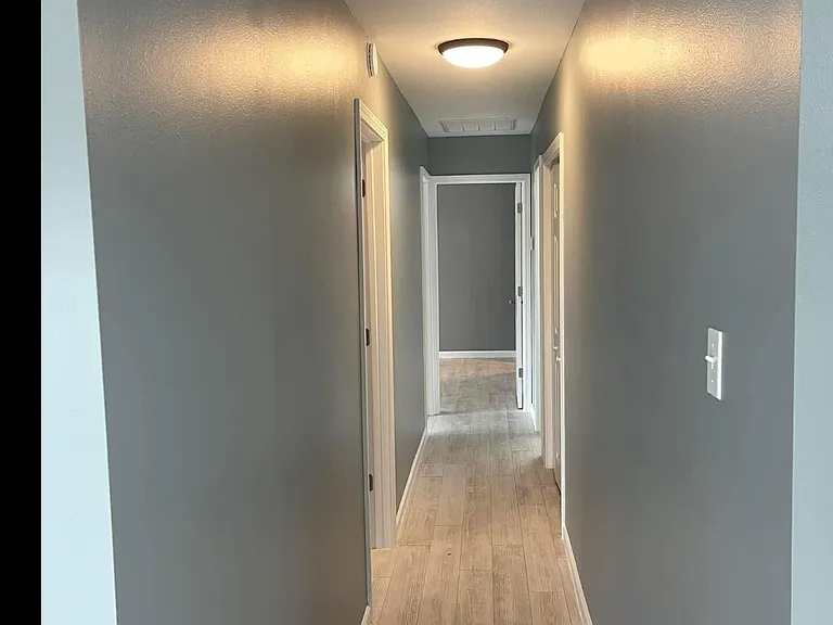 209 Erwin Dr #D — Photo 7