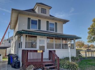 1159 C Ave NW, Cedar Rapids, IA 52405