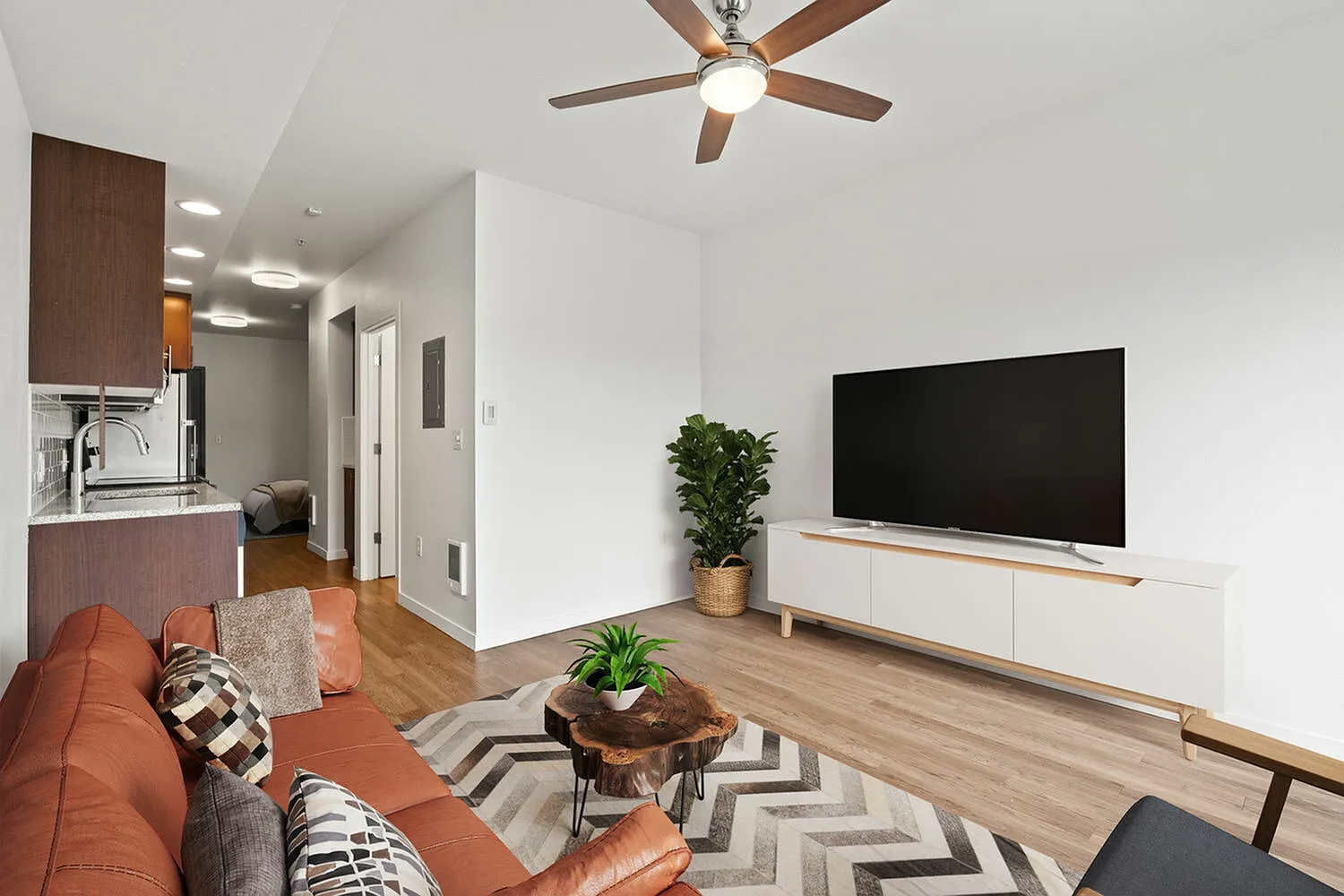 Division Street Lofts — Photo 3
