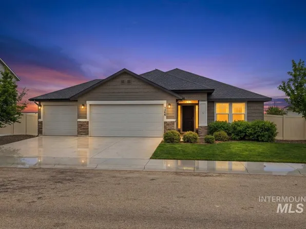 1366 W Pendulum Cove Dr, Kuna, ID 83634