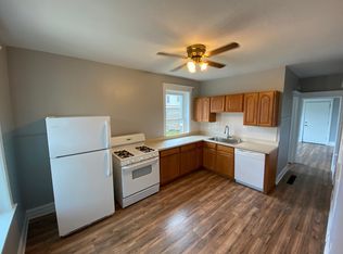 3646 W Cornelia Ave APT 1R, Chicago, IL 60618