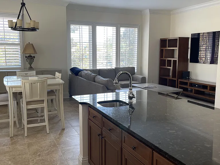 5009 River Bend Dr #1-C — Photo 9