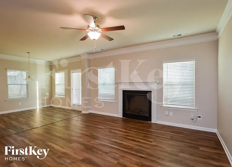 6286 Odum Cir NW — Photo 2
