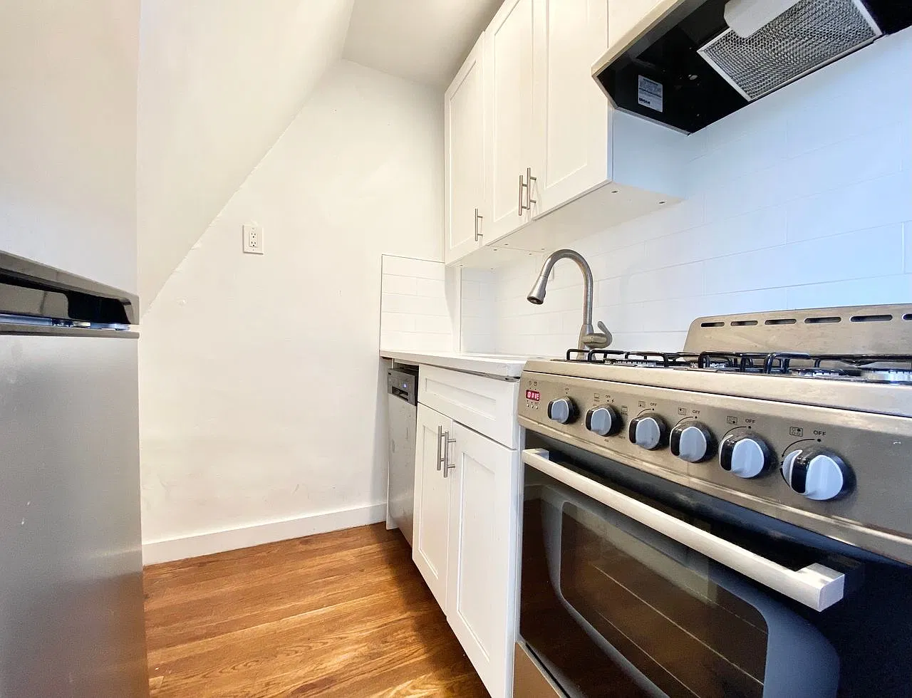 540 West 165th Street — Photo 2