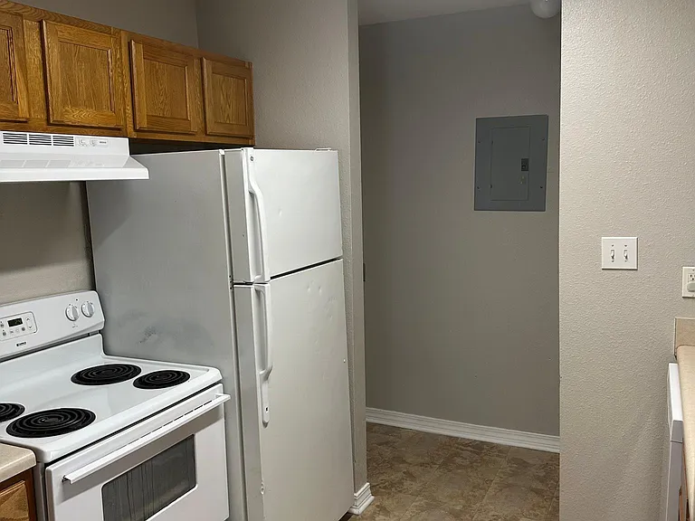 10483 Cal Ln — Photo 3