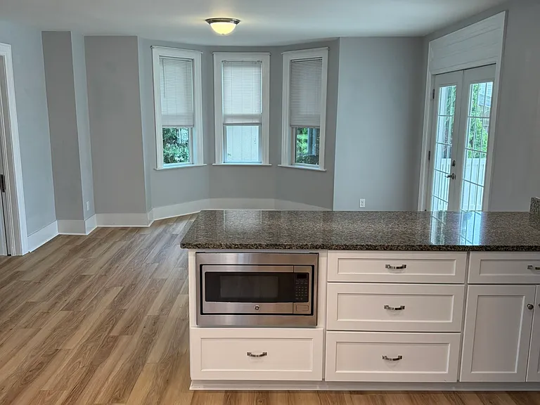 13813 Village Mill Dr — Photo 8