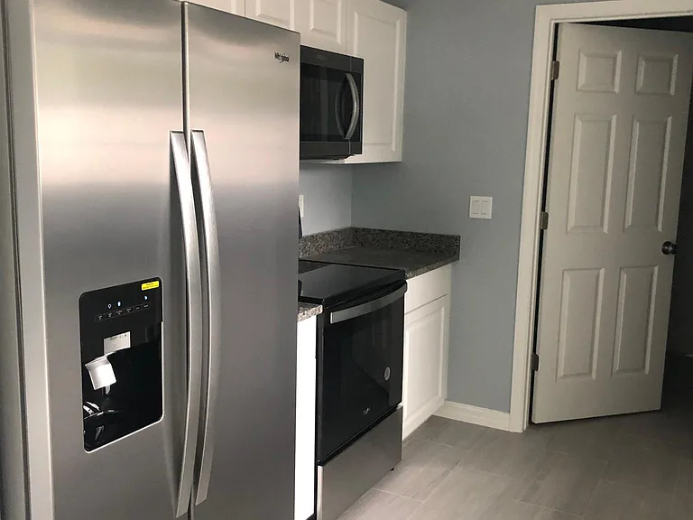 342 Locust Pass — Photo 1