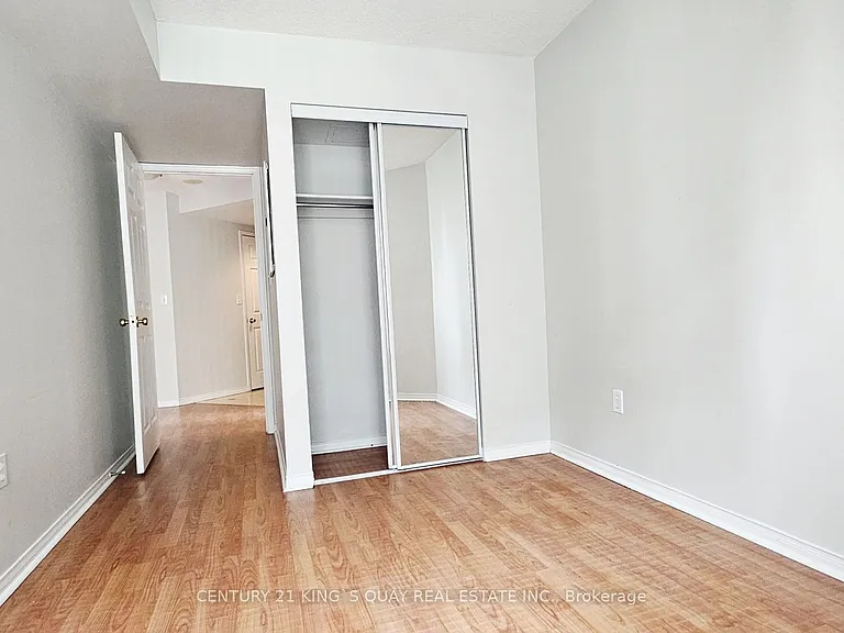 28 Pemberton Ave #500 — Photo 18