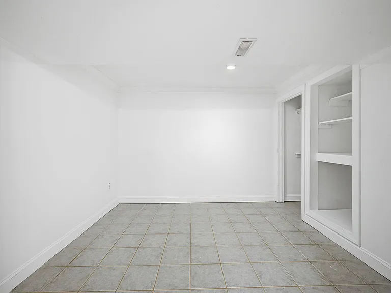 28 Cherry Laurel Dr — Photo 16