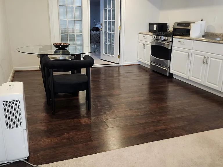 11051 Birchtree Ln #BASEMENT — Photo 12