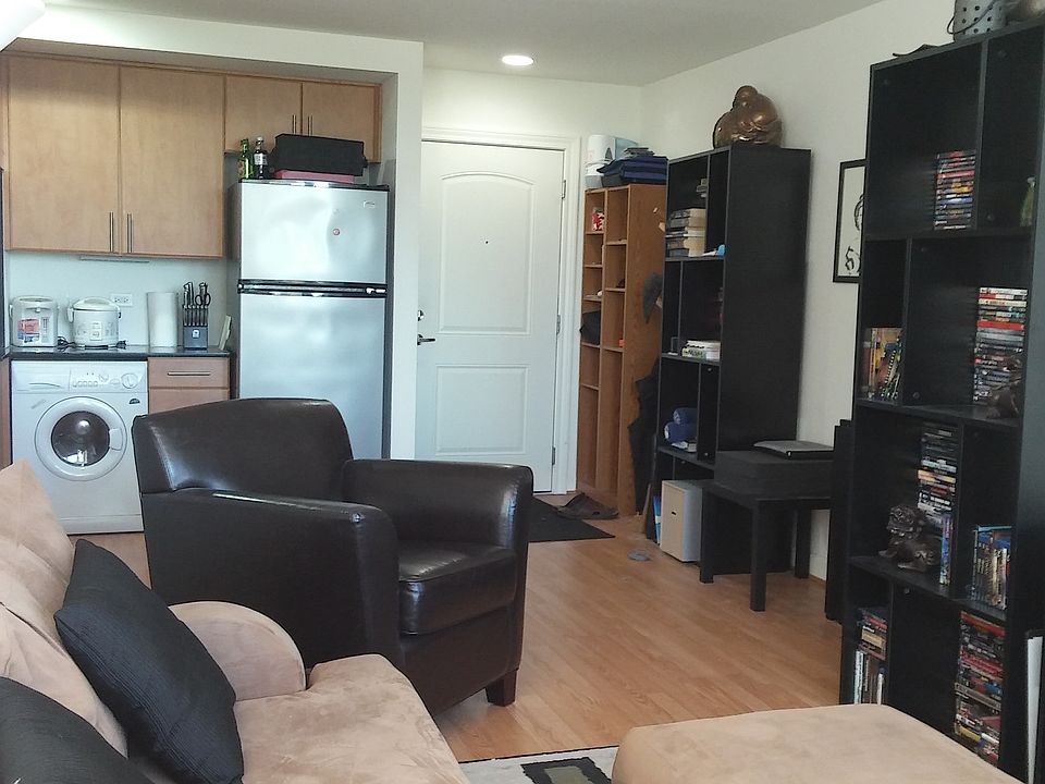 1st image of 5696 Kingsbury Ave APT 305