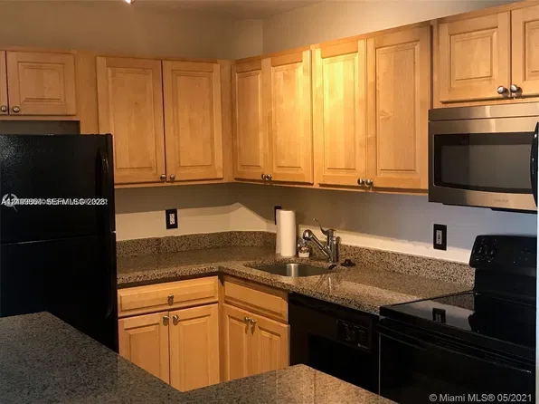 10765 Cleary Blvd, Fort Lauderdale, FL