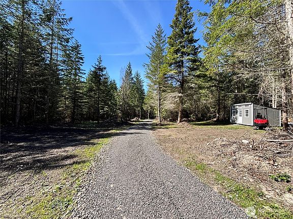 5th image of 4216 E Sequim Bay Road