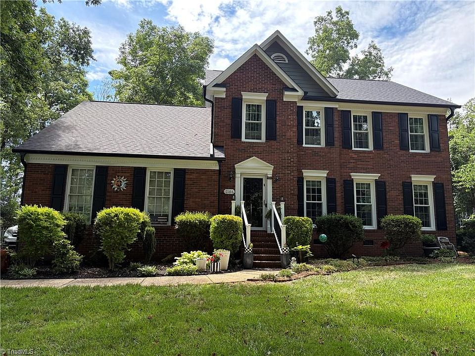 1st image of 2186 Benwicke Dr