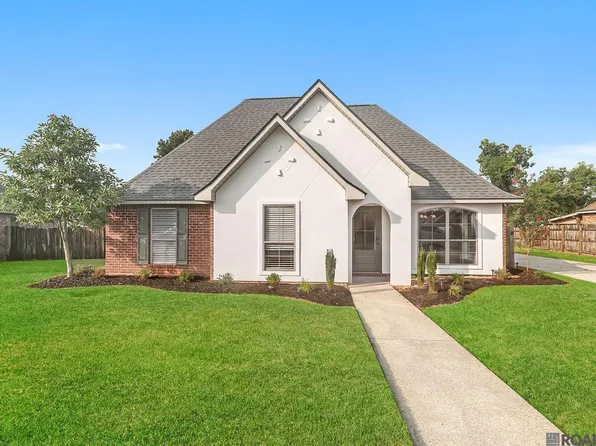 34297 Hawks Cv, Denham Springs, LA 70706
