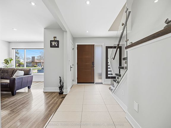 3rd image of 34 Walwyn Ave