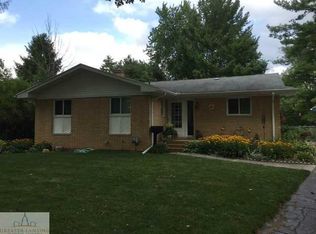 1618 Holly Ct, Lansing, MI 48910