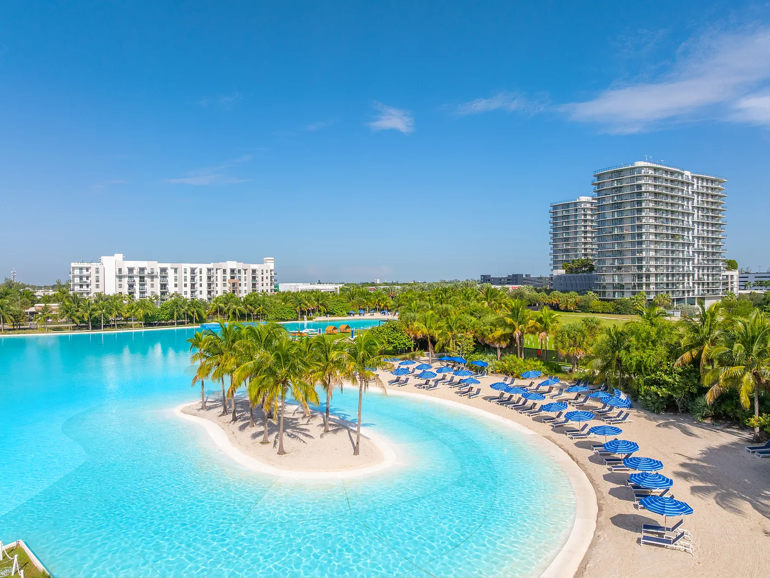 SoLe Mia Rentals — Photo 3