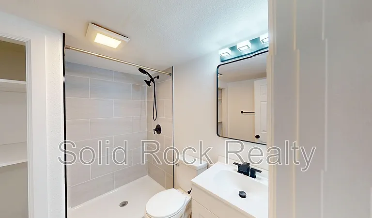 7336 Franconia Dr — Photo 16