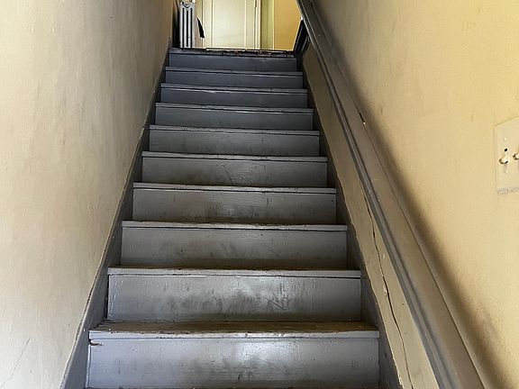 3rd image of 2407 Spencer Ave #2F