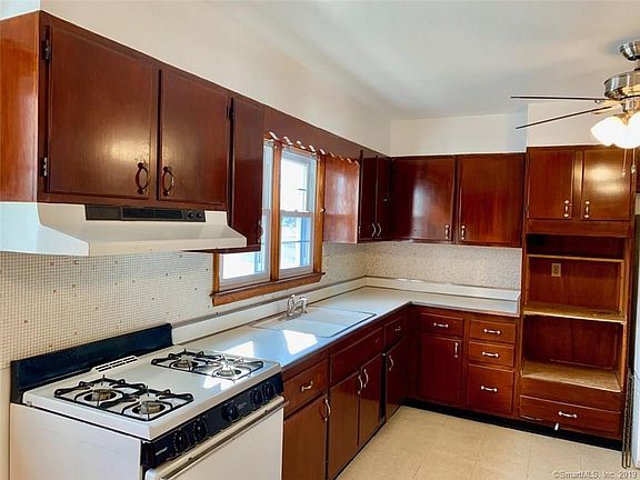 4th image of 642 Beechmont Ave