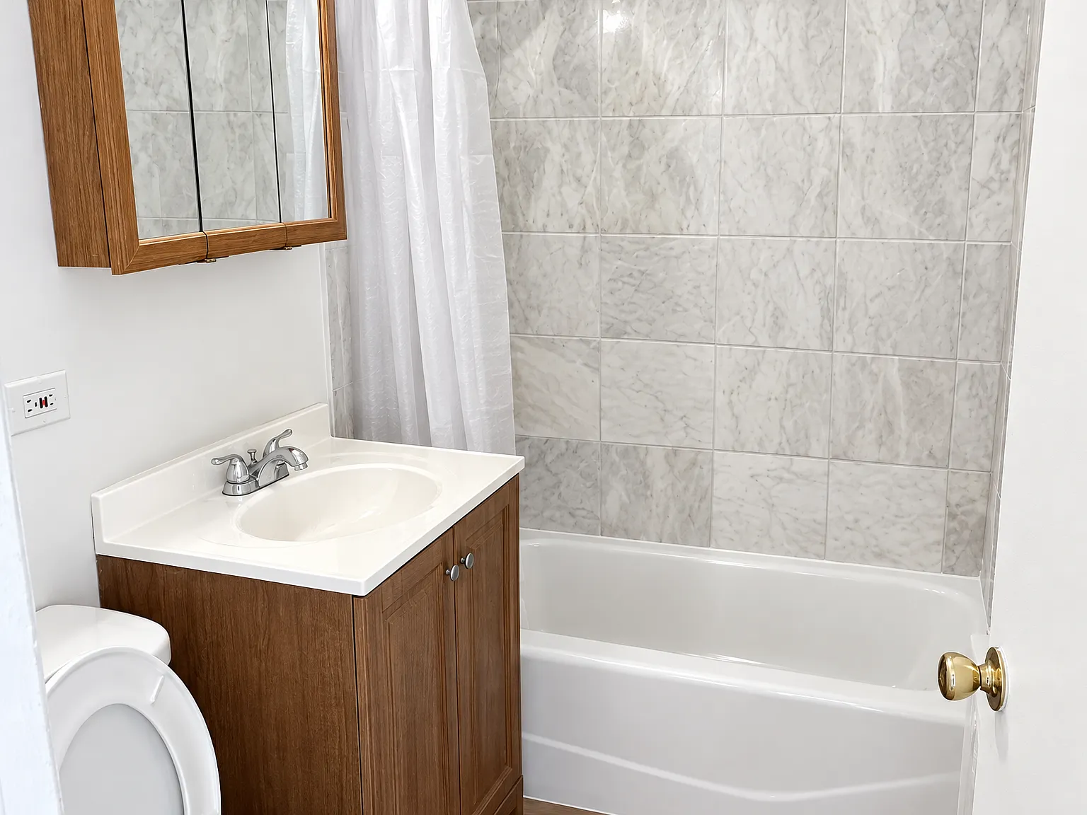 1 bed, 800 sqft, $1,450 — Photo 4