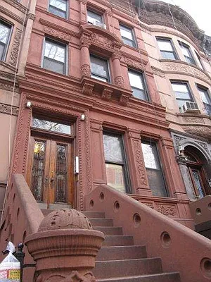 Rented by The SMP Realty Group Corp | media 10