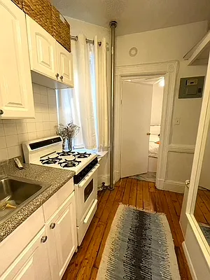 Rented by Living New York | media 11