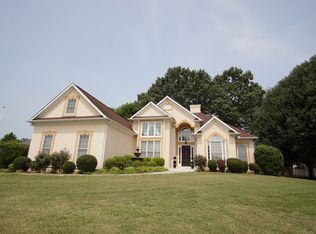 3885 Hirst Cir, Lenoir City, TN 37772