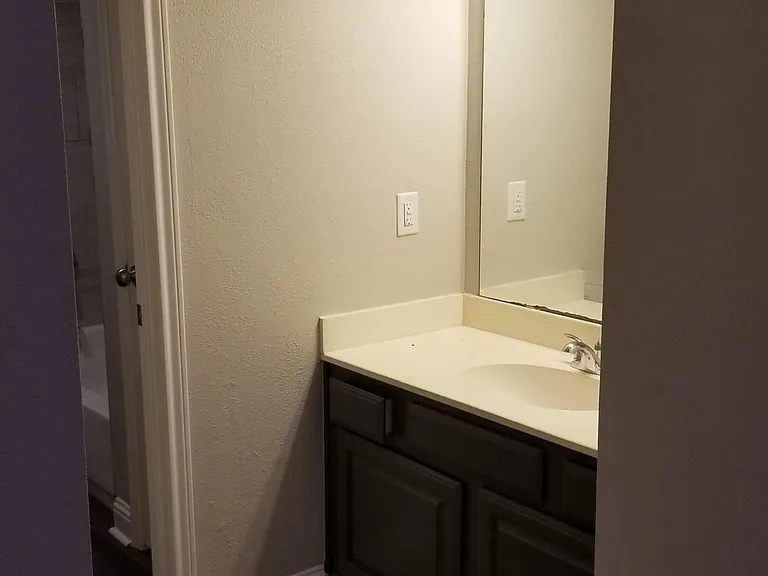 2523 Castle Pl — Photo 22