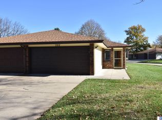 200 Glenhaven Dr, Lincoln, NE 68505