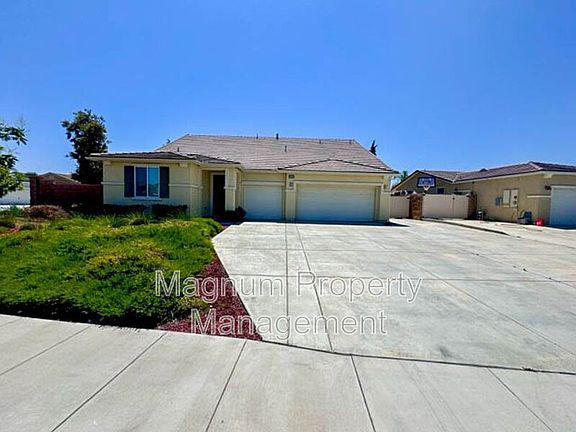2nd image of 34726 Yellow Root St
