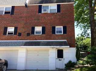 11117 Ridgeway St, Philadelphia, PA 19116