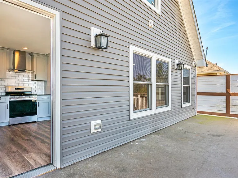 4 Wilcox Ave #B — Photo 9