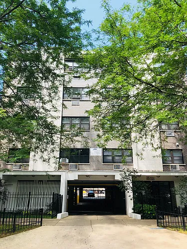 5848 N Kenmore Ave #204 Photo 1