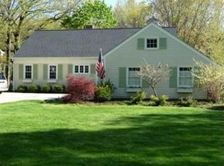 29611 Wolf Rd, Bay Village, OH 44140