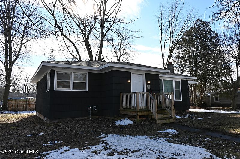 2nd image of 23 9th Avenue