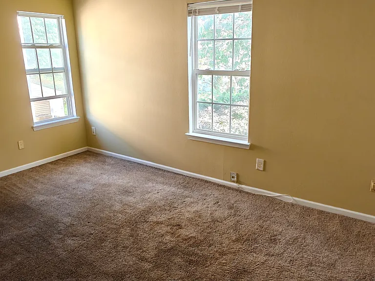 1510 Sylvia Ct — Photo 12