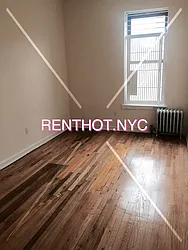 Rented by Weissman Realty