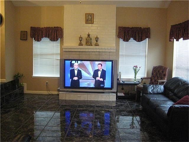 2nd image of 15606 Wildwood Lake Dr