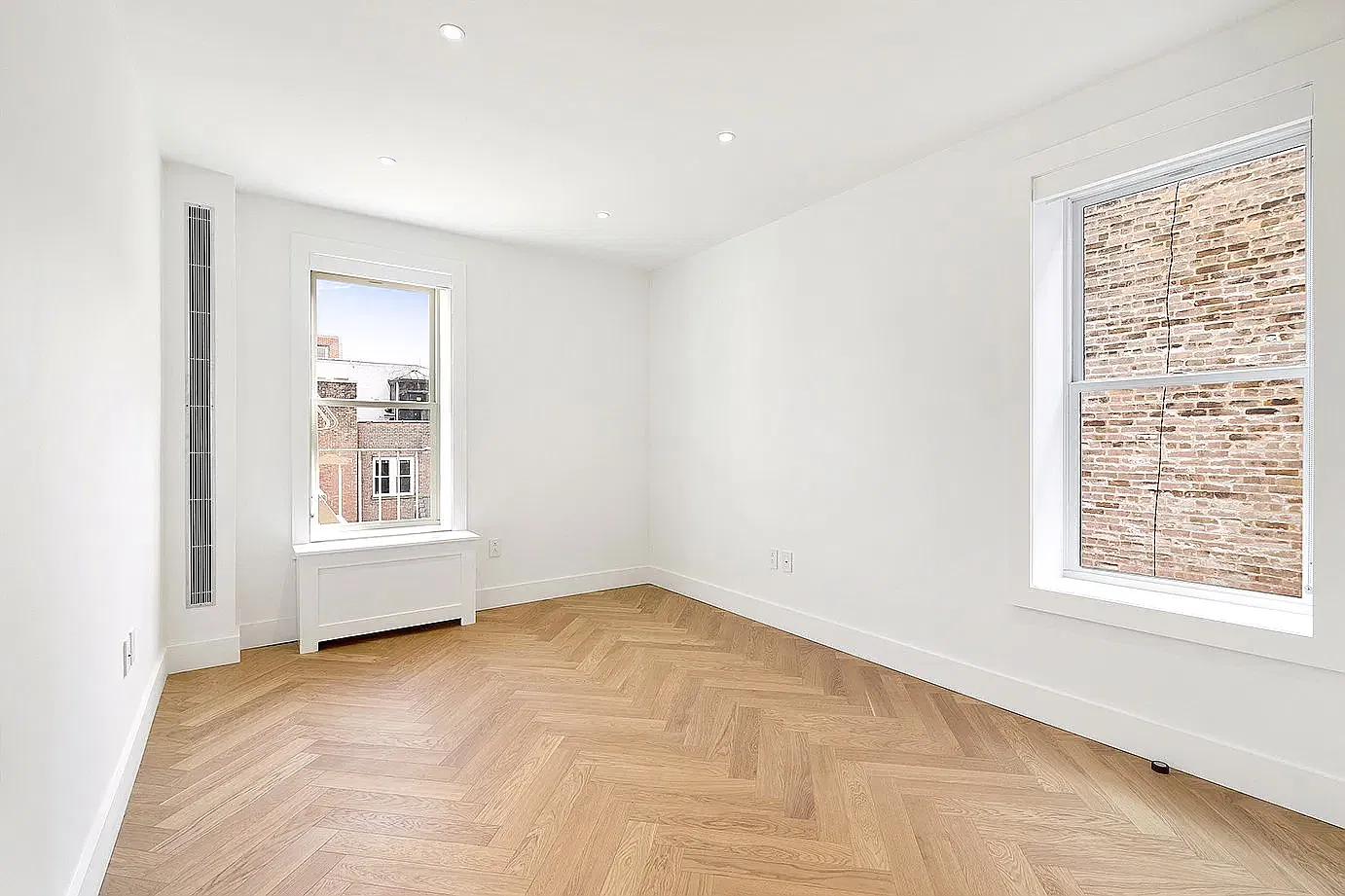 1274 Fifth Avenue — Photo 4