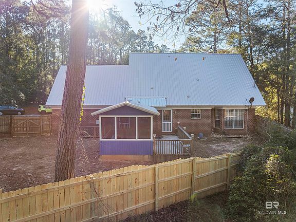 2nd image of 101 Virginia Cir