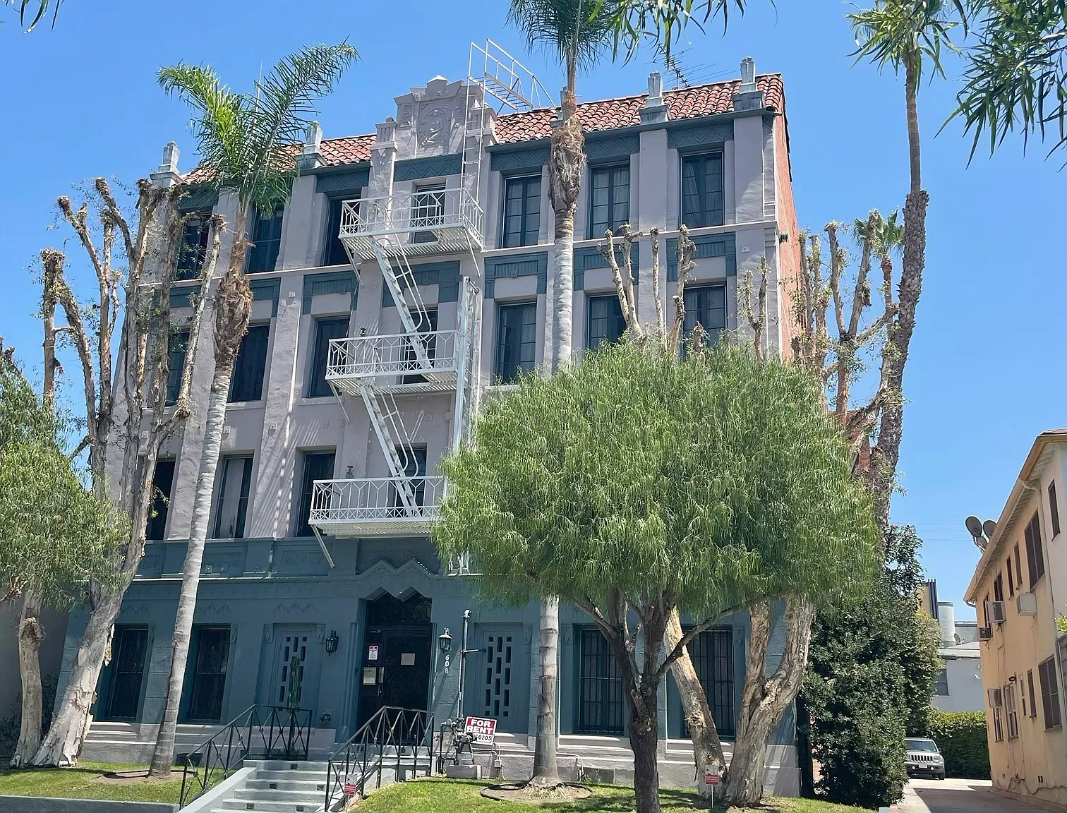 608 S Dunsmuir, LLC — Photo 3