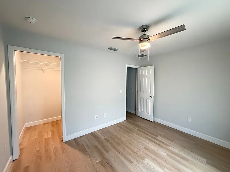 16815 SW 50th Cir — Photo 17